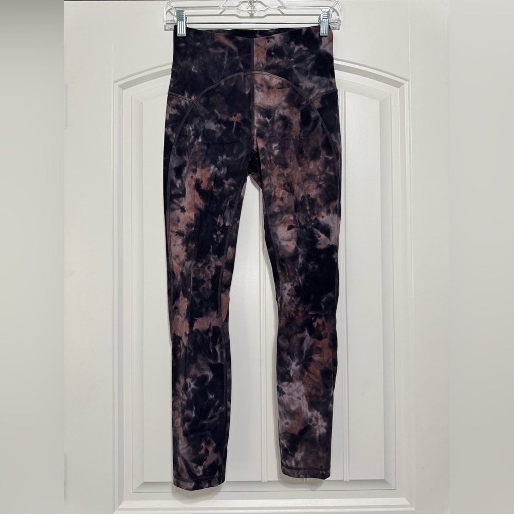 Lululemon Unlimit High-Rise Tight 25" *Keyhole in Diamond Dye Graphite Grey/Pink